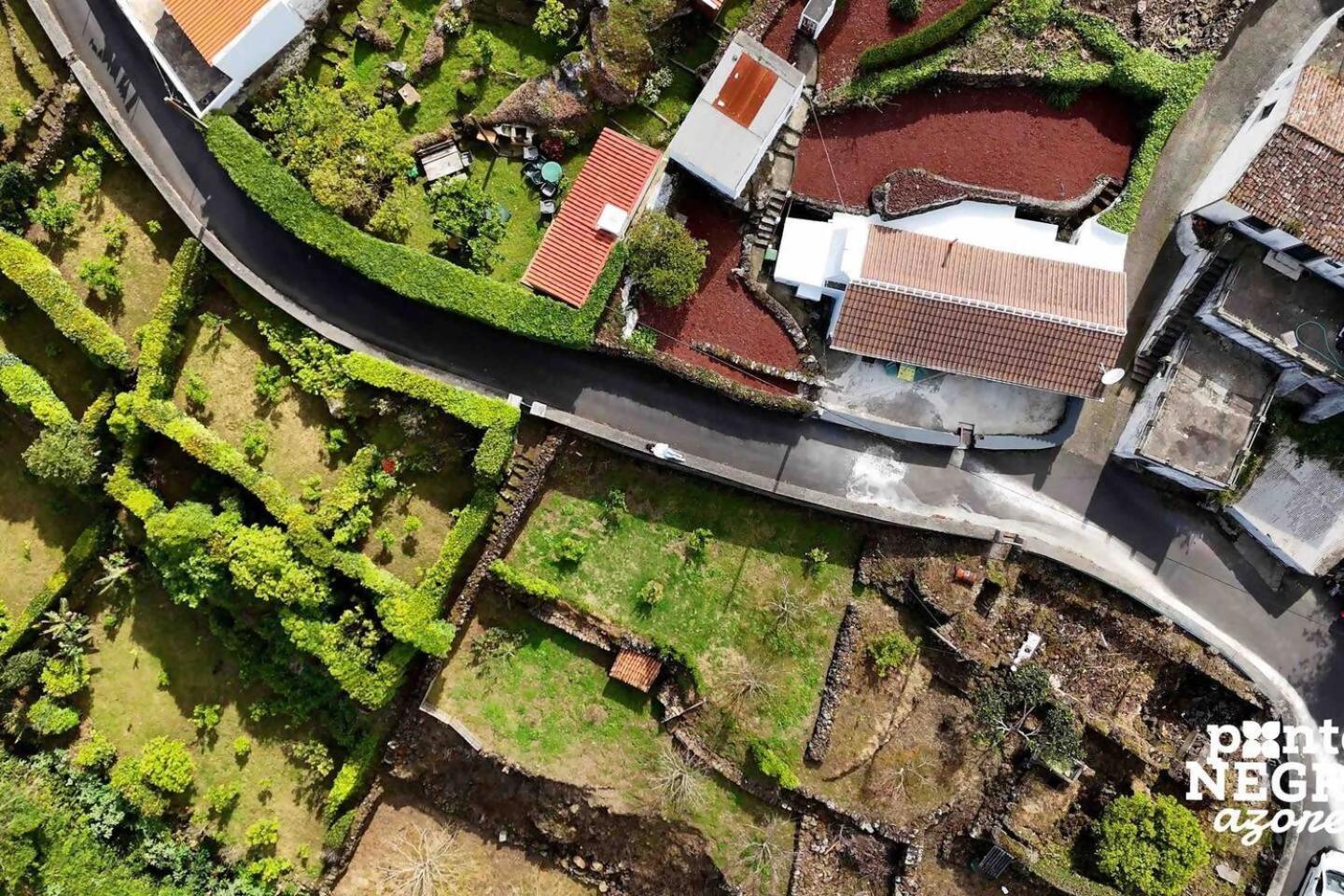 Charming Country House By Ponta Negra Azores Altares المظهر الخارجي الصورة